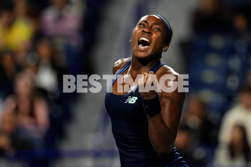Elena Rybakina a dominé Coco Gauff (5-7, 6-2, 6-2) lors des demi-finales du Masters 1000 de Toronto