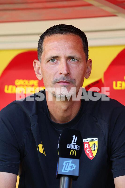 Info: Arrivé cet été au RC Lens, Dino Toppmöller va déjà être démis de ses fonctions