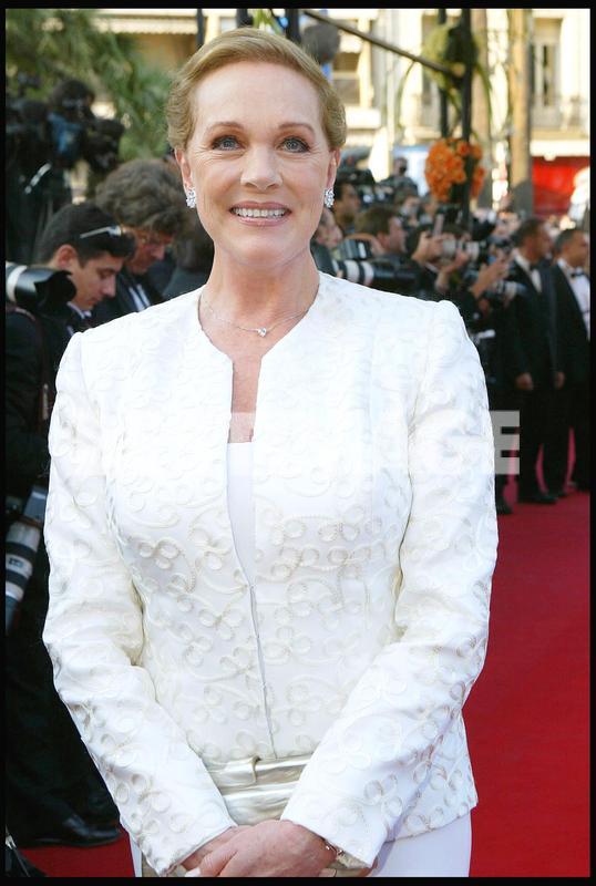 Info du 13/08/2026 - Julie Andrews, 90 ans, annonce qu'elle met un terme à sa carrière d'actrice et confirme qu'elle ne reprendra pas son rôle dans 
