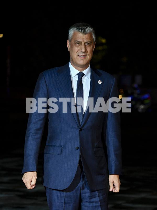 Info - L'ancien président du Kosovo Hashim Thaçi condamné à 25 ans de prison pour crimes de guerre