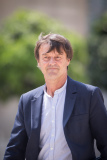 Info - Marque Ushuaïa: TF1 condamnée à verser près de 6,9 millions d'euros à Nicolas Hulot
